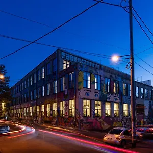 Fabrika & Hotel